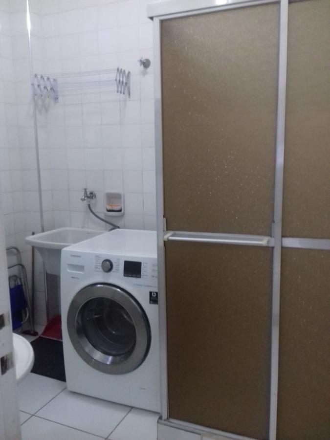 Pequeno E Aconchegante Meia Quadra Da Praia Guarujá Exterior photo